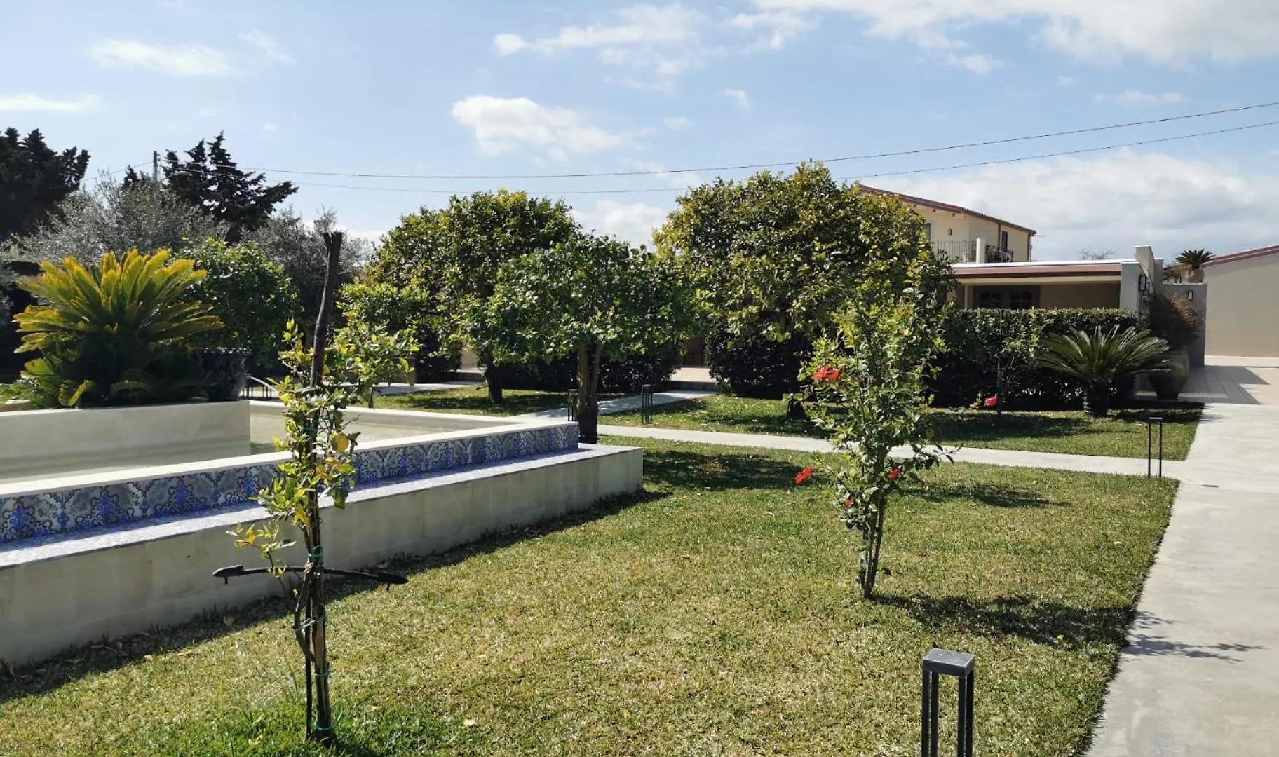 מלון נוטו Villa Felicia