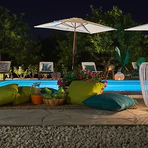La Casa Dei Limoni Con Piscina Apartment