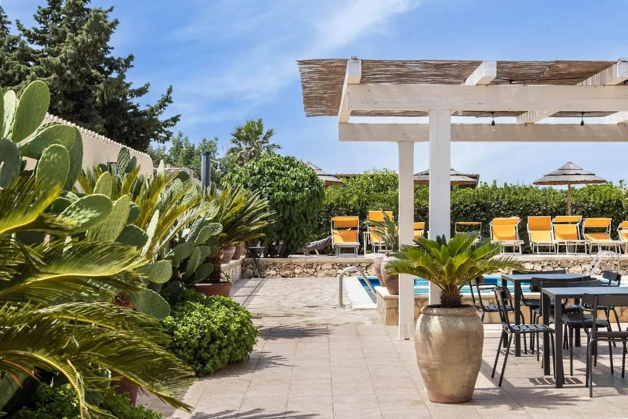 Villa Felicia Noto Hotel