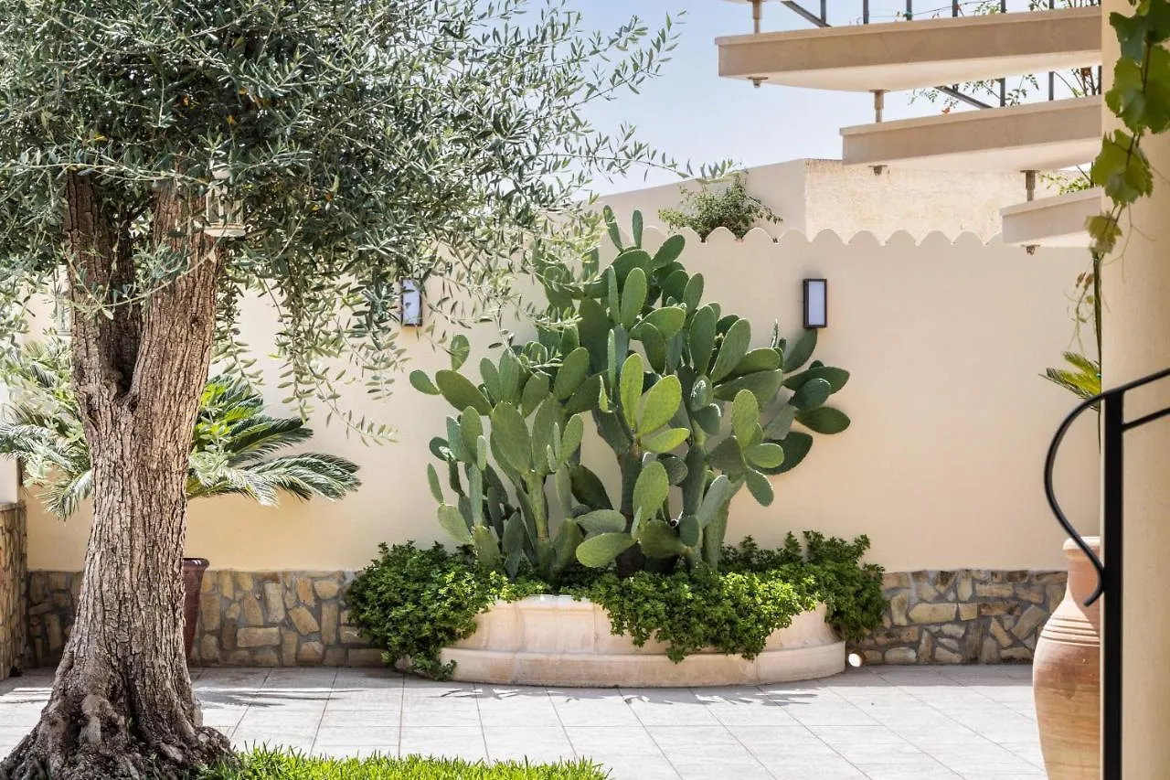 Villa Felicia Noto Hotel