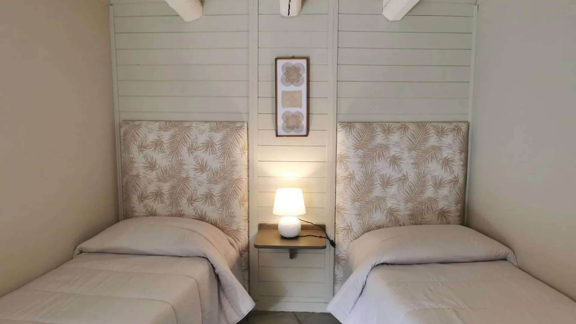 Villa Felicia Noto Hotel